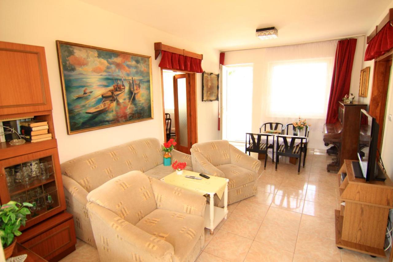 Margareta Apartmanhaz Apartment Balatonboglár Екстериор снимка